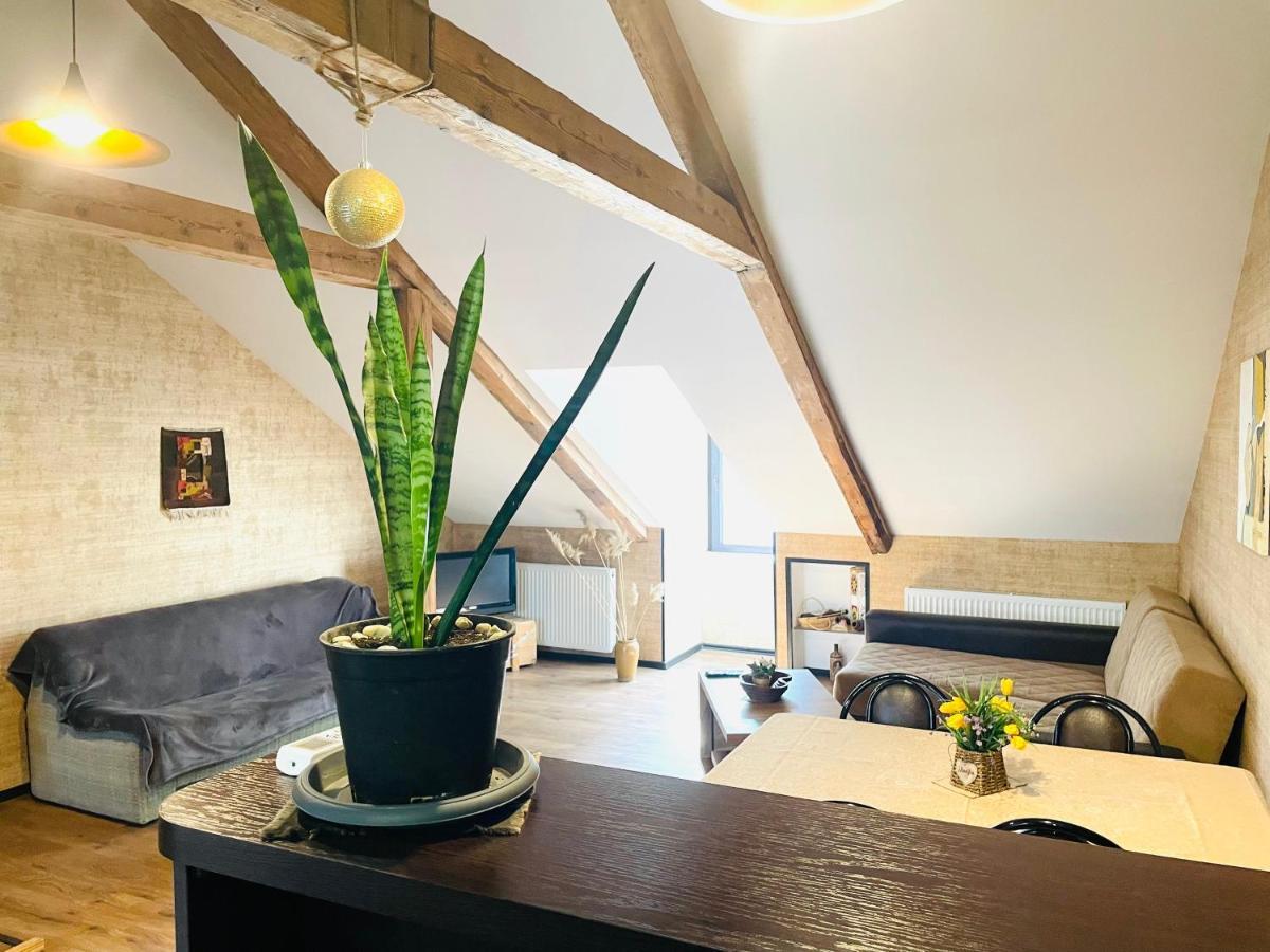 Beautiful Apartment On Atoneli Tbilisi Zewnętrze zdjęcie